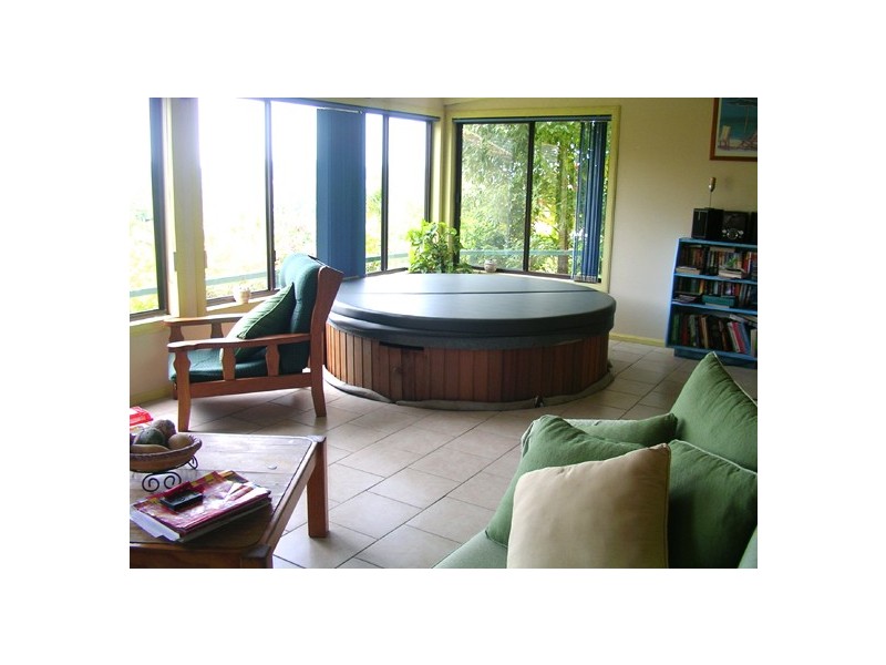 20 Esperance Close, Elanora QLD 4221