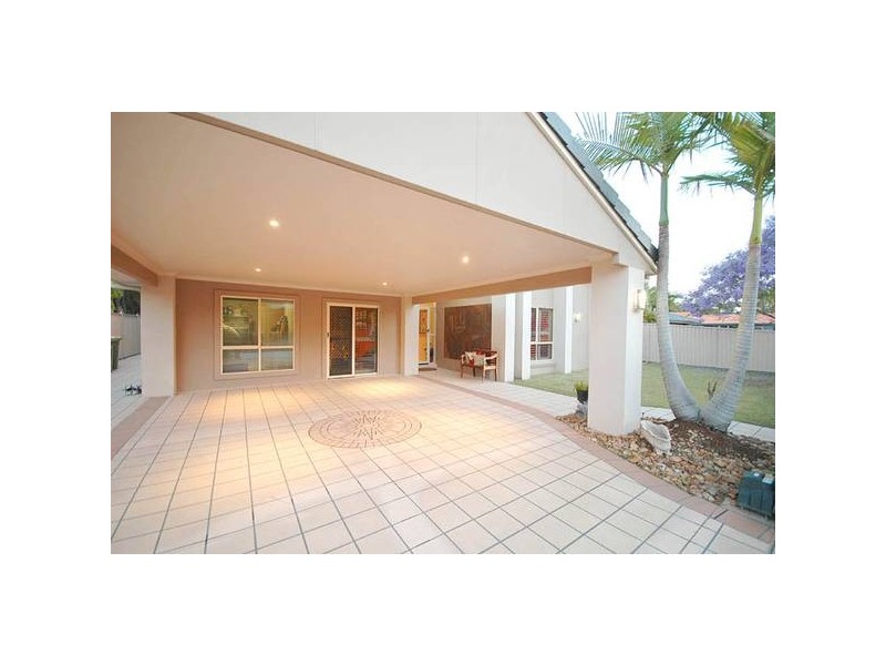 30 Chown Ave, Currumbin Waters QLD 4223