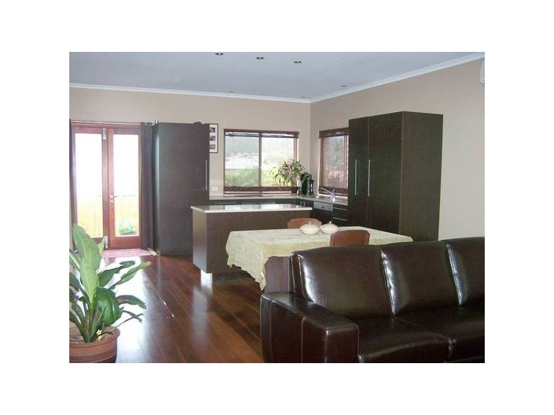 3 Baekea Drive, Elanora QLD 4221