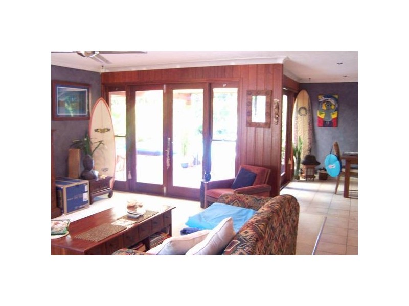 40 Diplacus Drive, Palm Beach QLD 4221