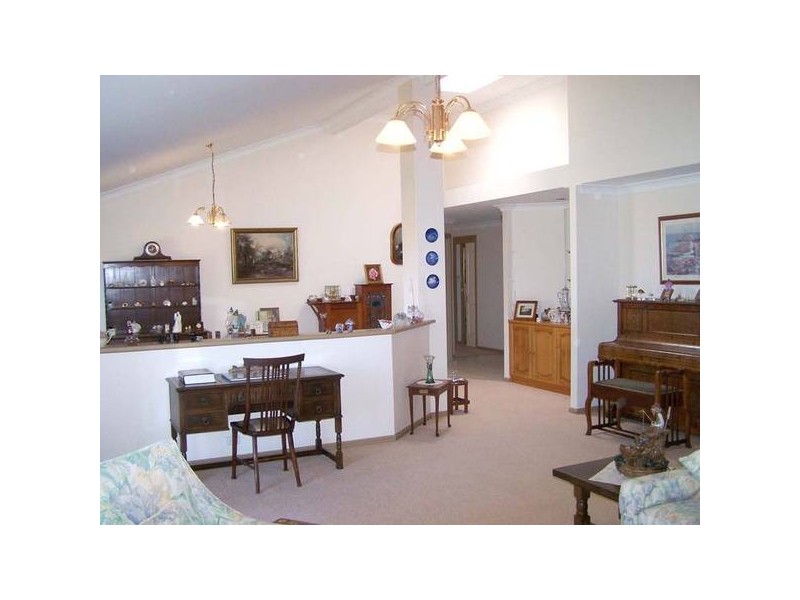 60 Doubleview Drive, Elanora QLD 4221