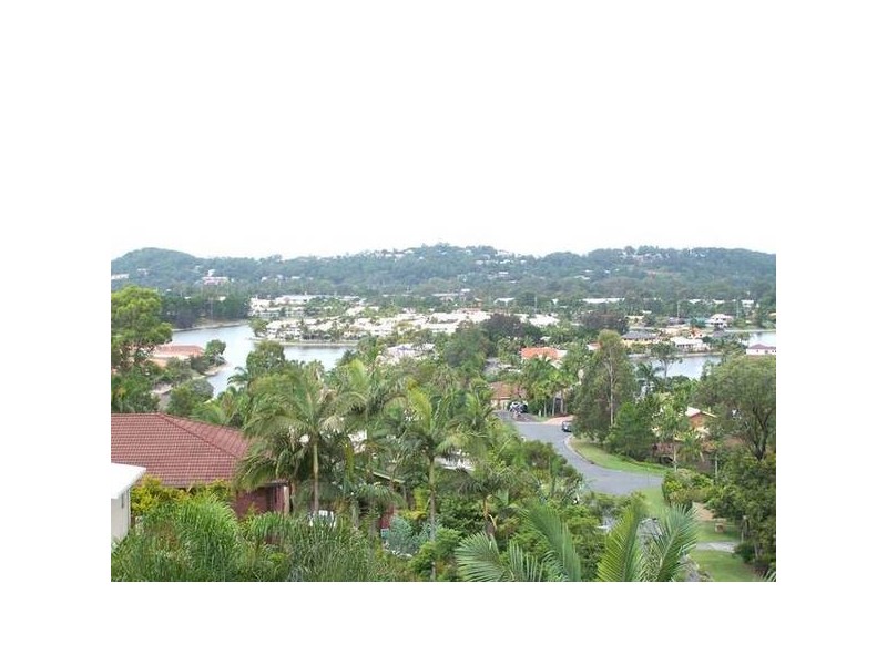 20 Bronzewing Close, Elanora QLD 4221