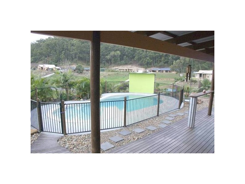 123 Valley Drive, Tallebudgera QLD 4228