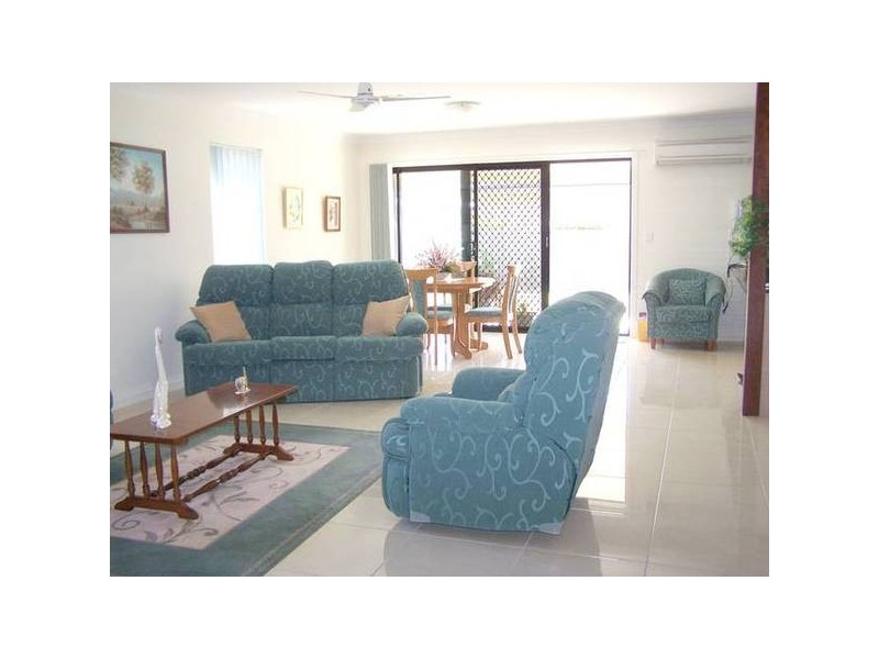 1/31 Leyte Ave, Palm Beach QLD 4221