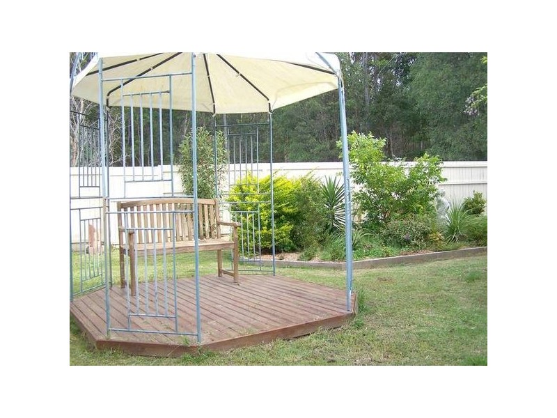 10 Brushbox Street, Elanora QLD 4221