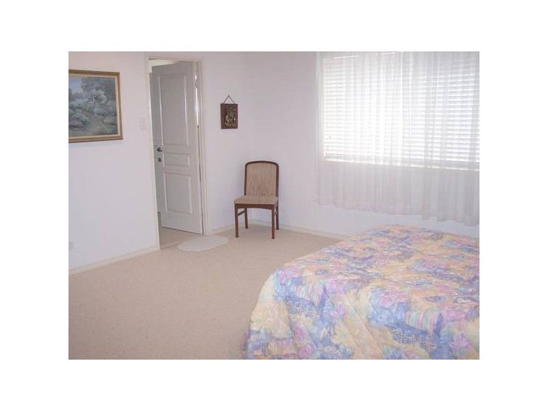 10 Brushbox Street, Elanora QLD 4221