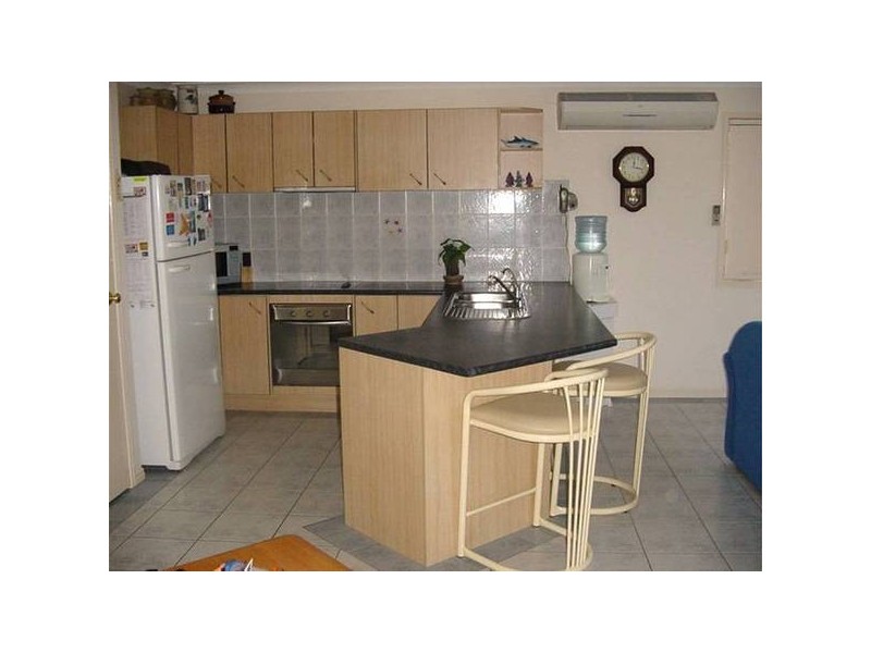 27 Tussock Crescent, Elanora QLD 4221