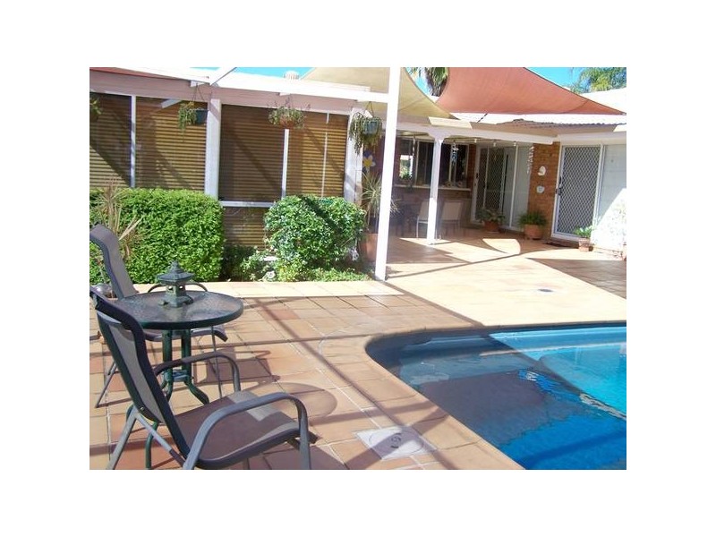 9 Harris Court, Currumbin Waters QLD 4223