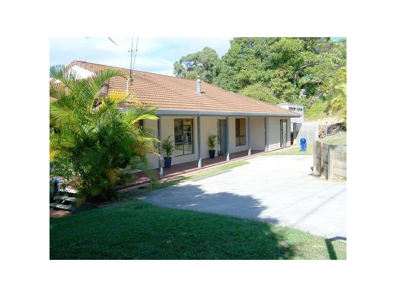 5 Karawatha Drive, Currumbin Waters QLD 4223