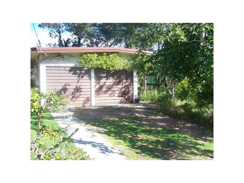 17 Vista Street, Elanora QLD 4221