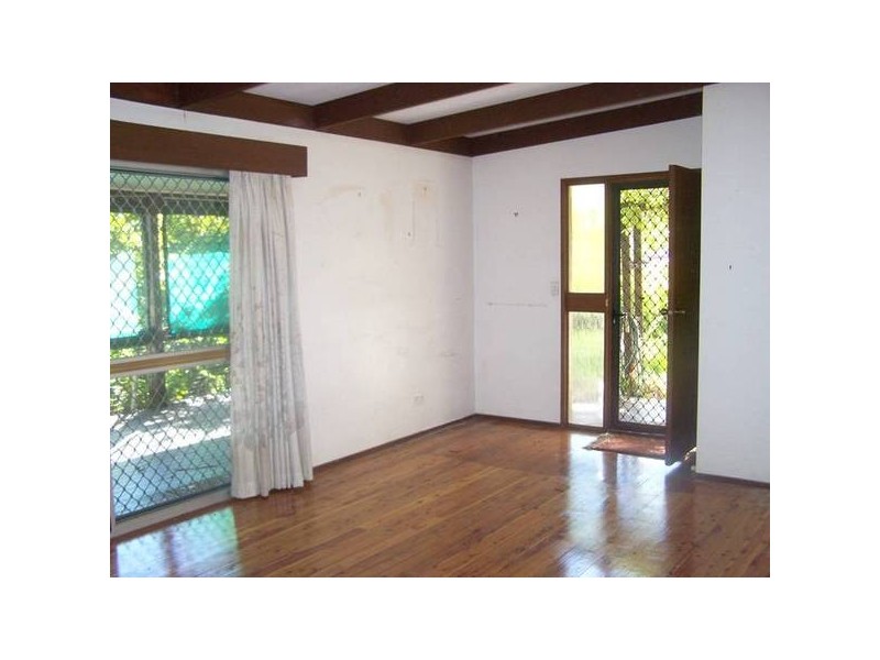 17 Vista Street, Elanora QLD 4221