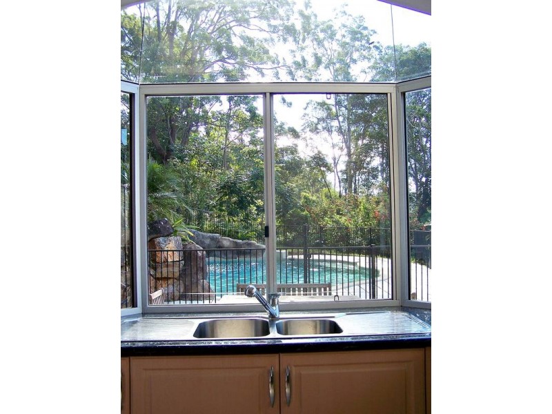 2 Dermott Place, Tallebudgera QLD 4228