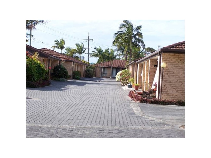 1/5 Aegean Way, Currumbin Waters QLD 4223