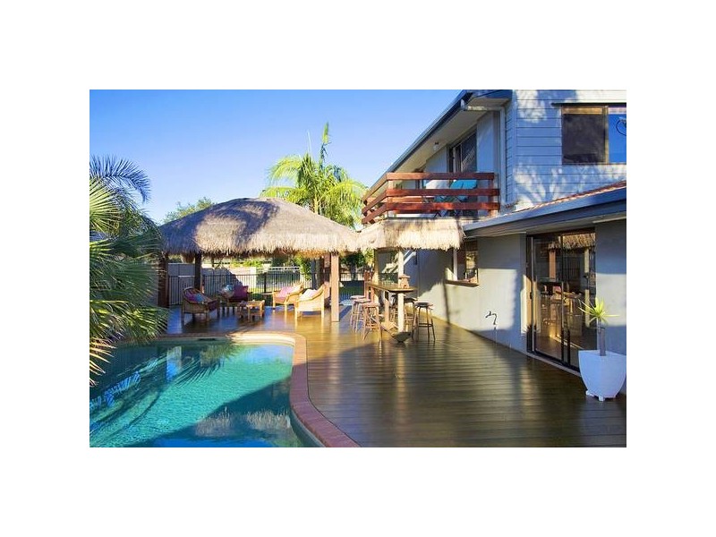 35 Mainsail Street, Currumbin Waters QLD 4223