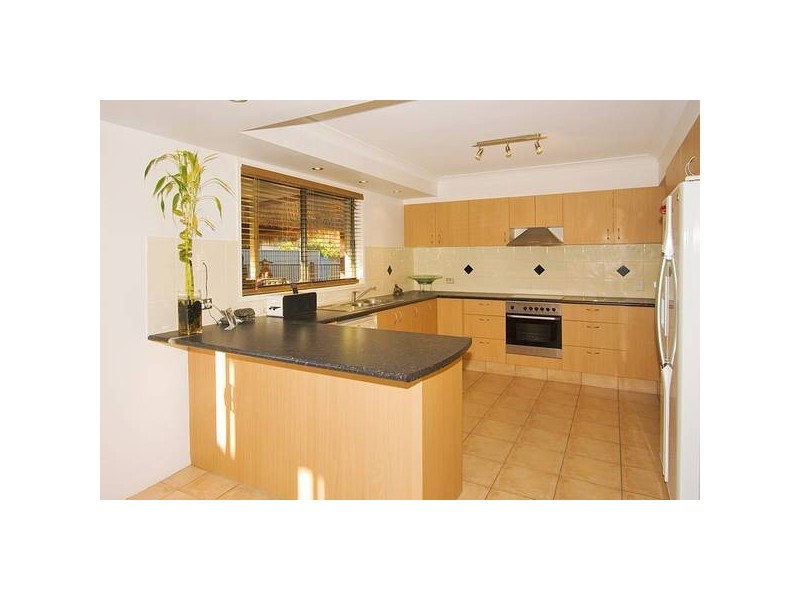 35 Mainsail Street, Currumbin Waters QLD 4223