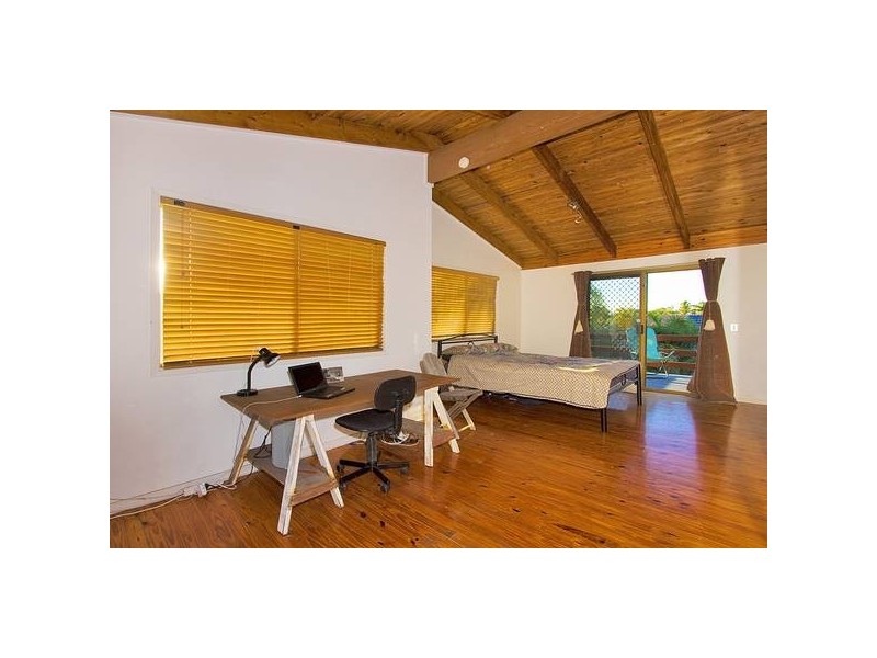 35 Mainsail Street, Currumbin Waters QLD 4223