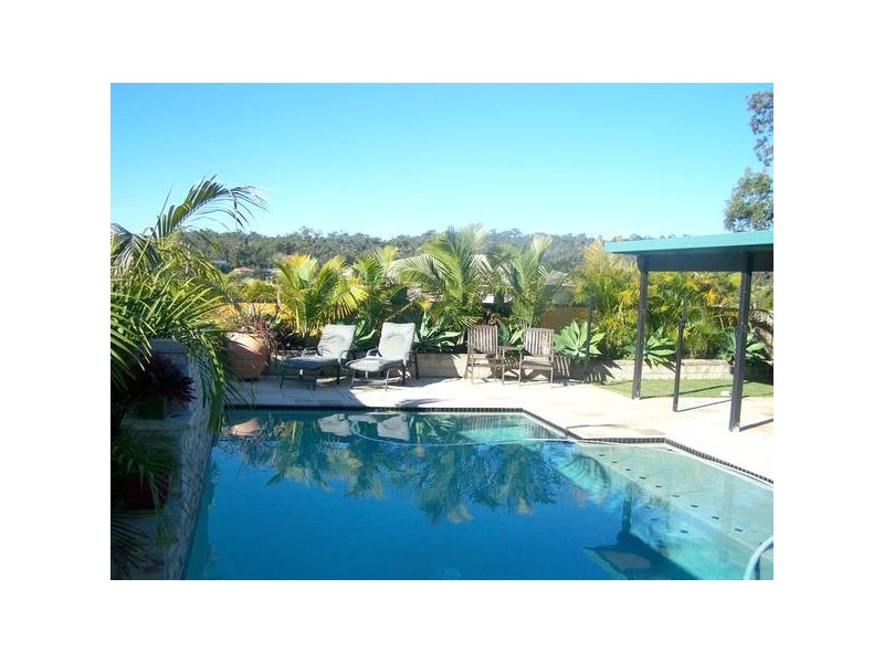 26 Hibertia Ave, Elanora QLD 4221