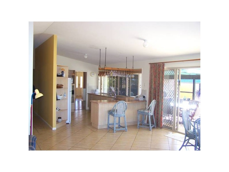 26 Hibertia Ave, Elanora QLD 4221