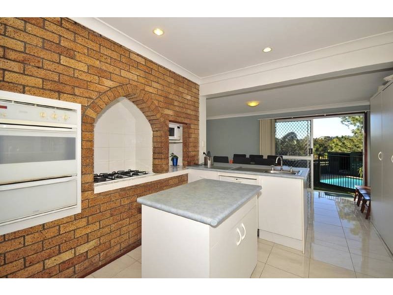 27 Marika Way, Currumbin Waters QLD 4223