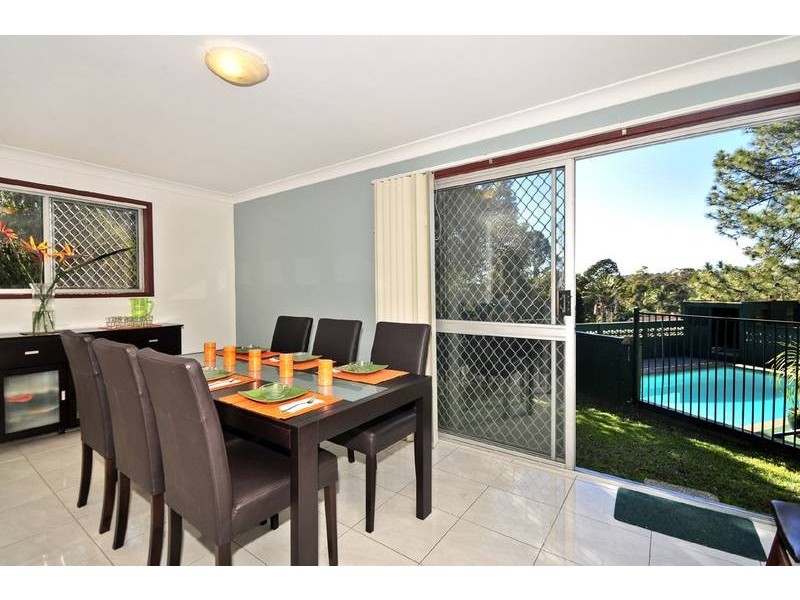 27 Marika Way, Currumbin Waters QLD 4223