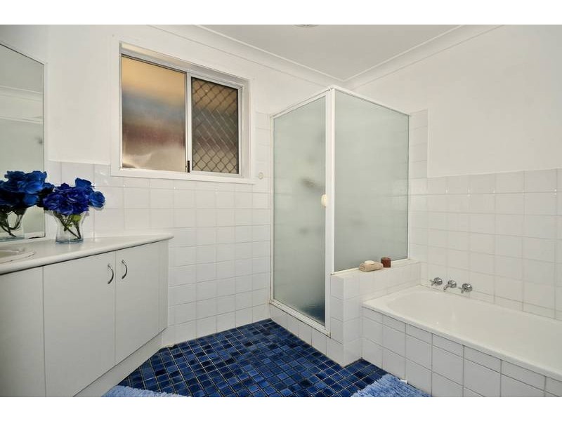 27 Marika Way, Currumbin Waters QLD 4223