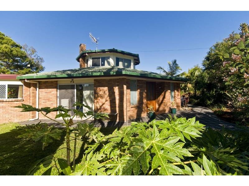 27 Marika Way, Currumbin Waters QLD 4223