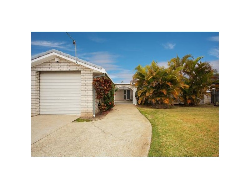 128 Tahiti Ave, Palm Beach QLD 4221