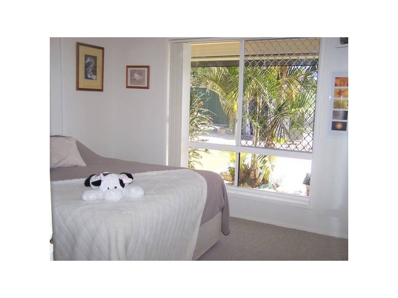 19 Pinon Close, Elanora QLD 4221