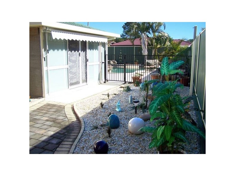 19 Pinon Close, Elanora QLD 4221