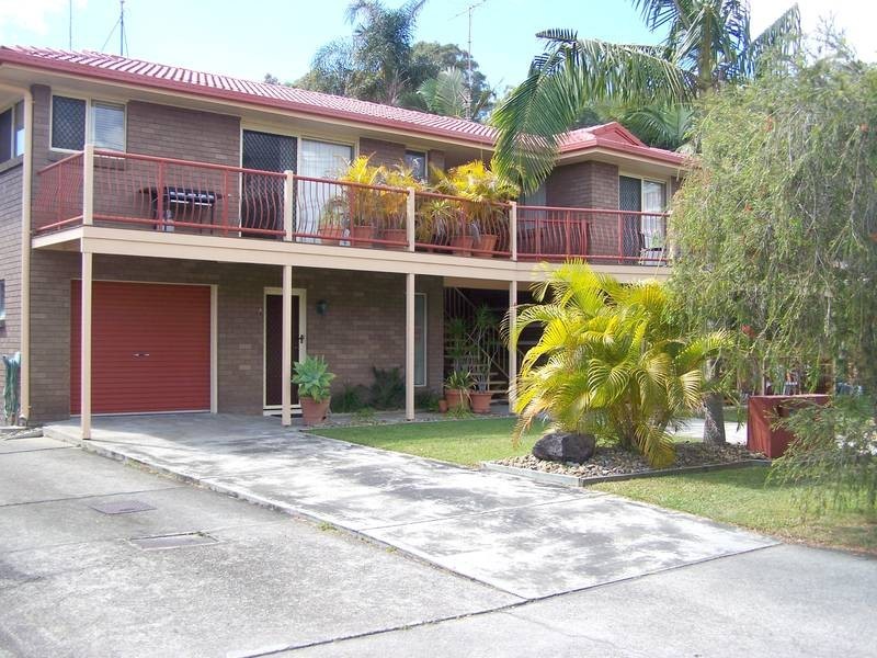 2/4 Panorama Drive, Currumbin QLD 4223