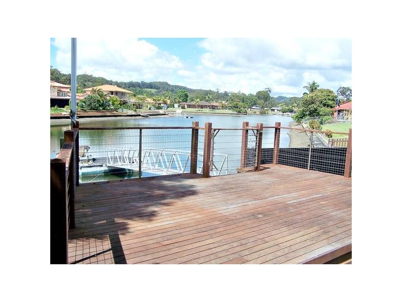 32 Mainsail Street, Currumbin Waters QLD 4223