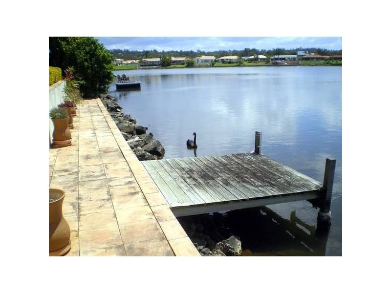 19 Acron Street, Elanora QLD 4221