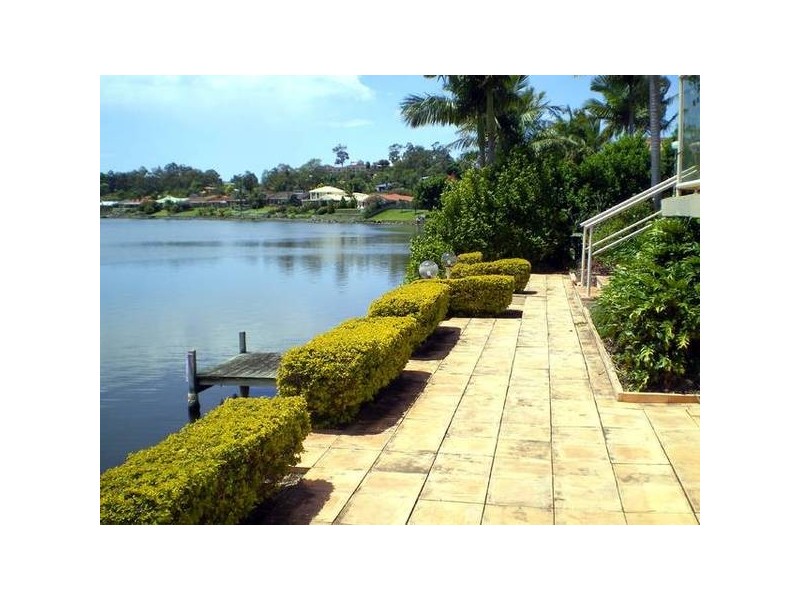 19 Acron Street, Elanora QLD 4221