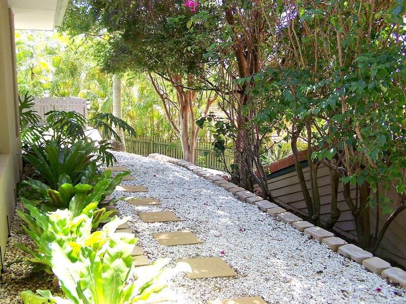 15 Billabong Court, Currumbin Waters QLD 4223