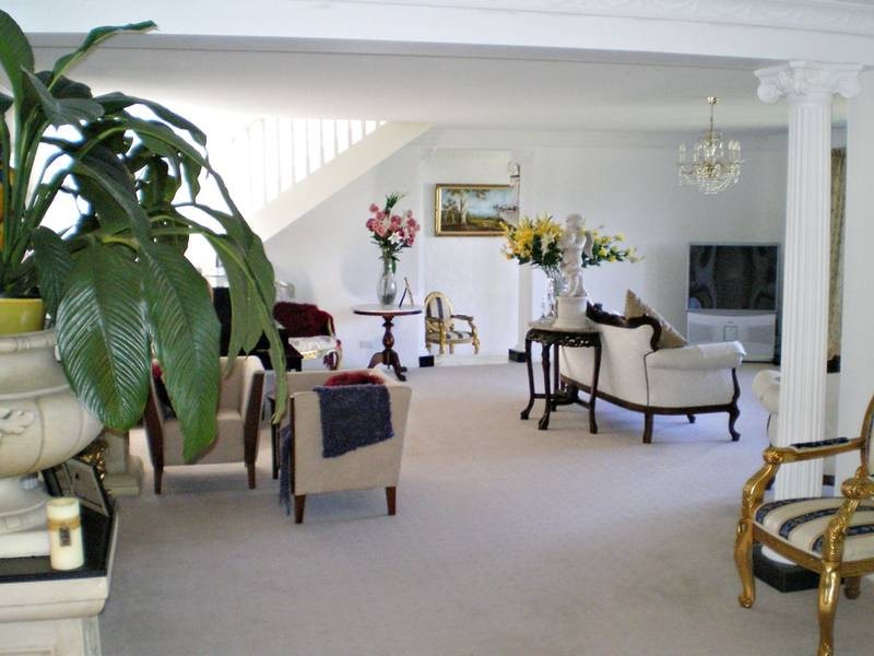 237 Simpsons Road, Elanora QLD 4221
