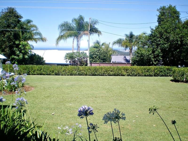 237 Simpsons Road, Elanora QLD 4221