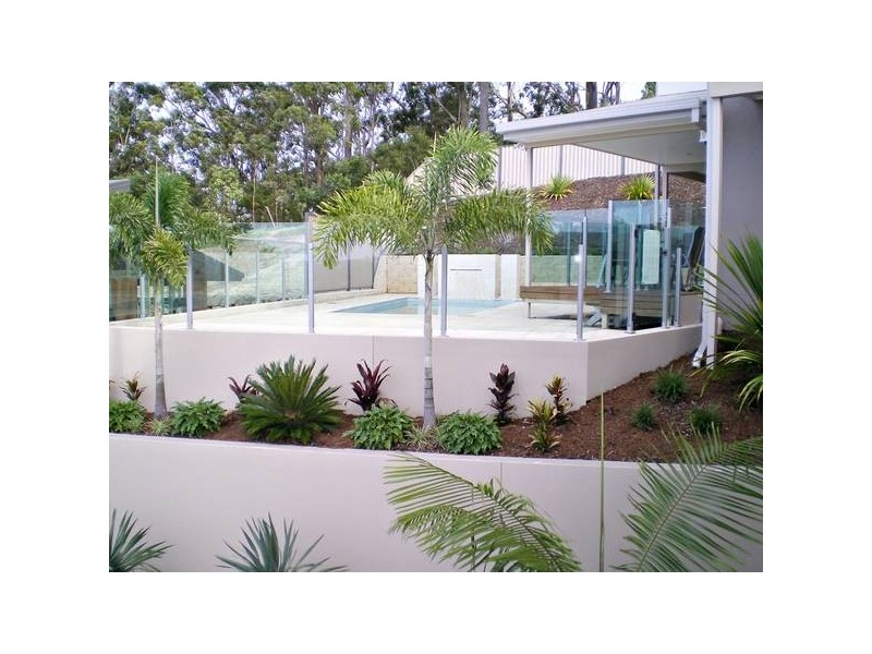 37 Sawtell Drive, Currumbin Waters QLD 4223