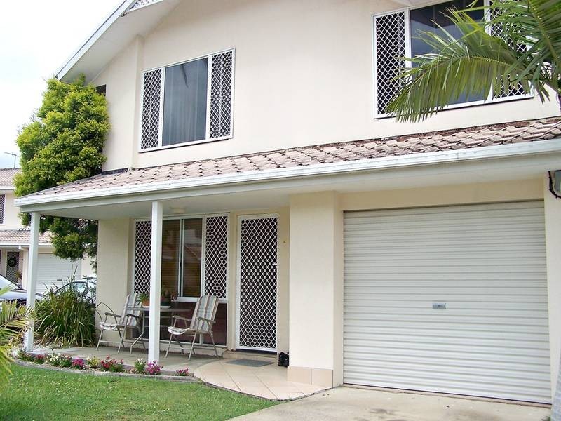 27/2 Coolgardie Street, Elanora QLD 4221