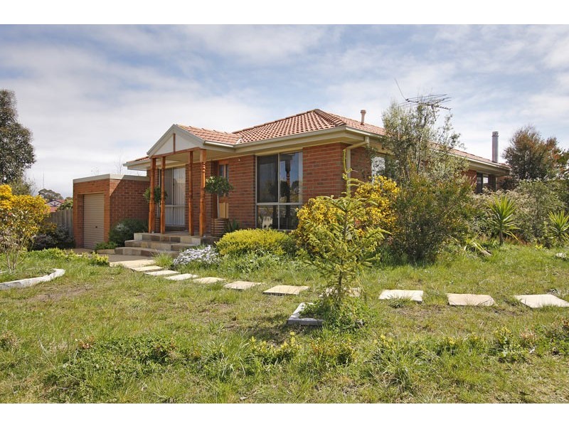 17 Luke Street, Frankston South VIC 3199