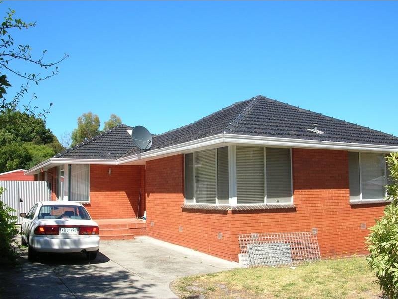 6 Beaconsfield Avenue, Frankston VIC 3199