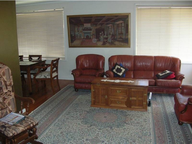 6 Beaconsfield Avenue, Frankston VIC 3199