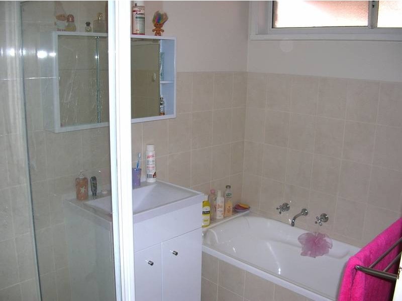 6 Beaconsfield Avenue, Frankston VIC 3199