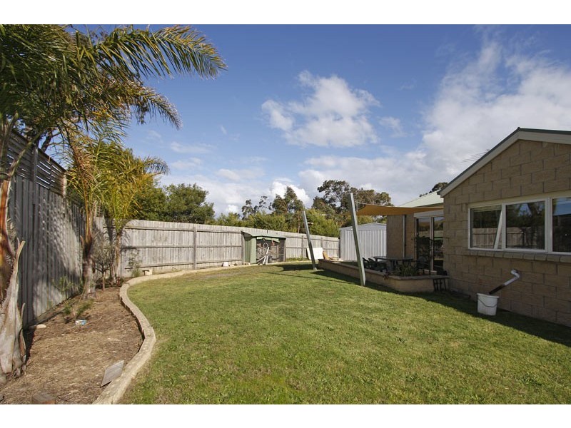 8 Luke Court, Frankston South VIC 3199