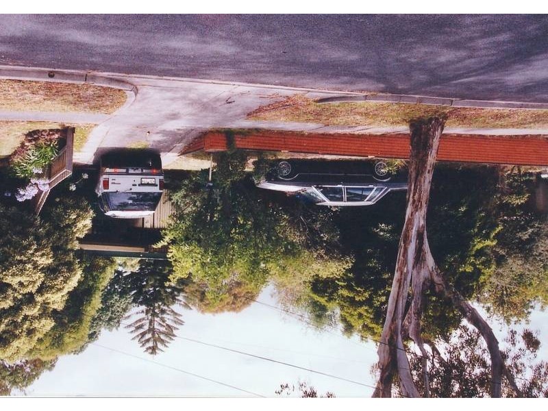 17 Berberis Crs, Frankston VIC 3199