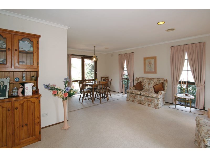 32 Raphael Crescent, Frankston VIC 3199