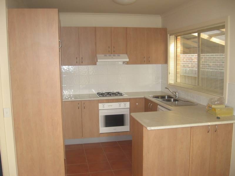 4/21 Hall Road, Carrum Downs VIC 3201