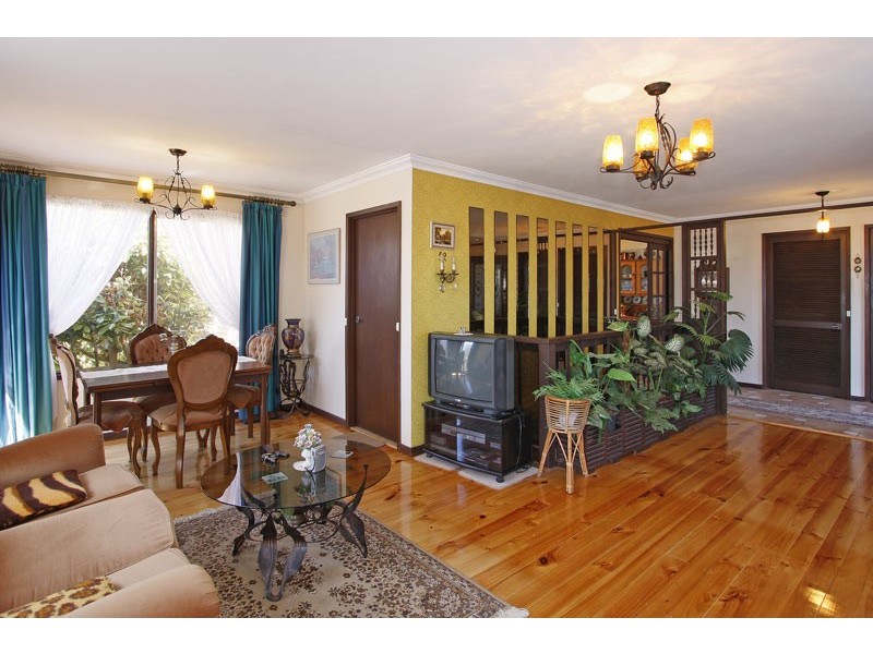 19 Lawson Avenue, Frankston South VIC 3199