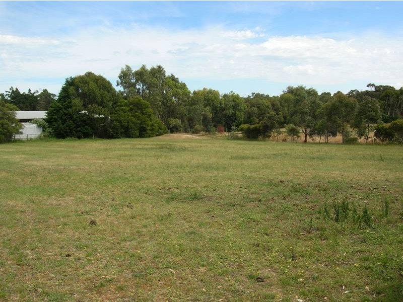 105 Newton Avenue, Langwarrin South VIC 3911
