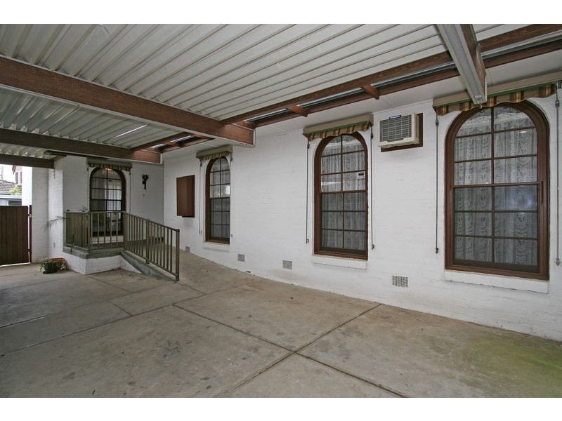 2 Owen Close, Frankston VIC 3199