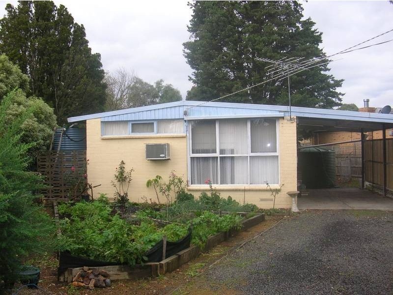 5 Brooklyn Avenue, Frankston VIC 3199